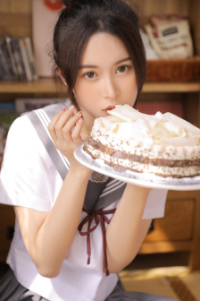 大屁股妇女流出白浆